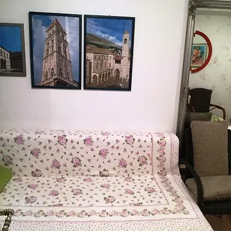 Buza House דוברובניק